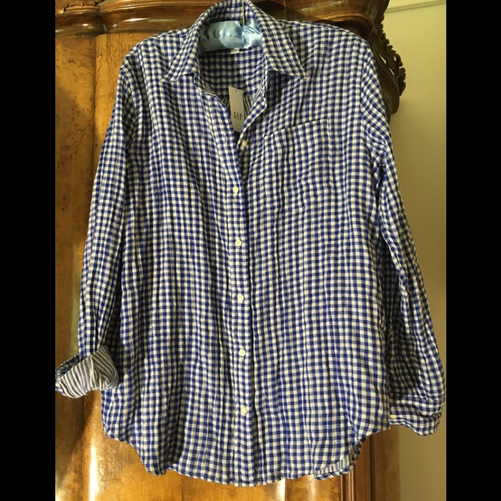 Gap boyfriend fit plaid button down shirt NWT